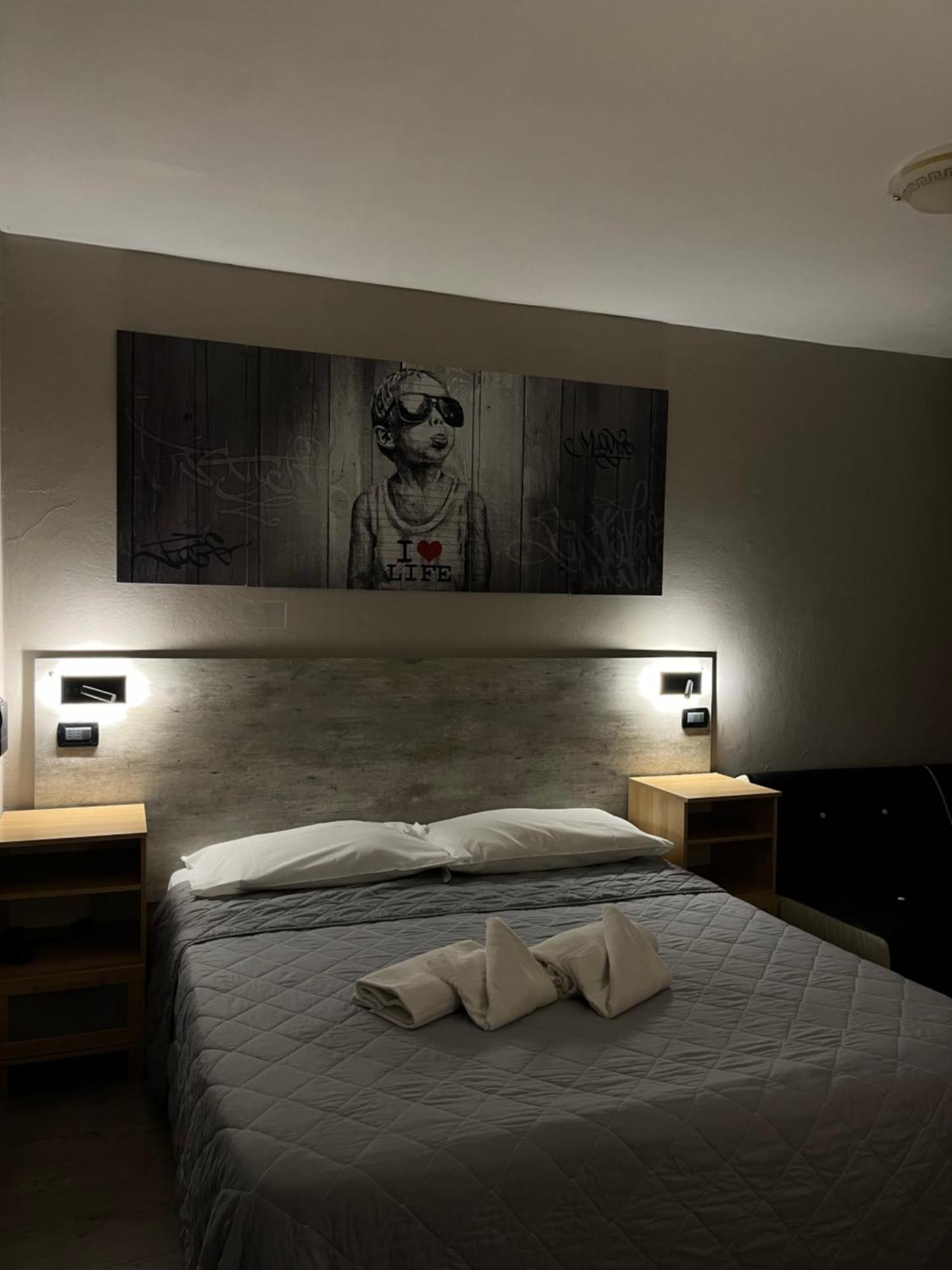 Hotel Pino Lerici Eksteriør billede