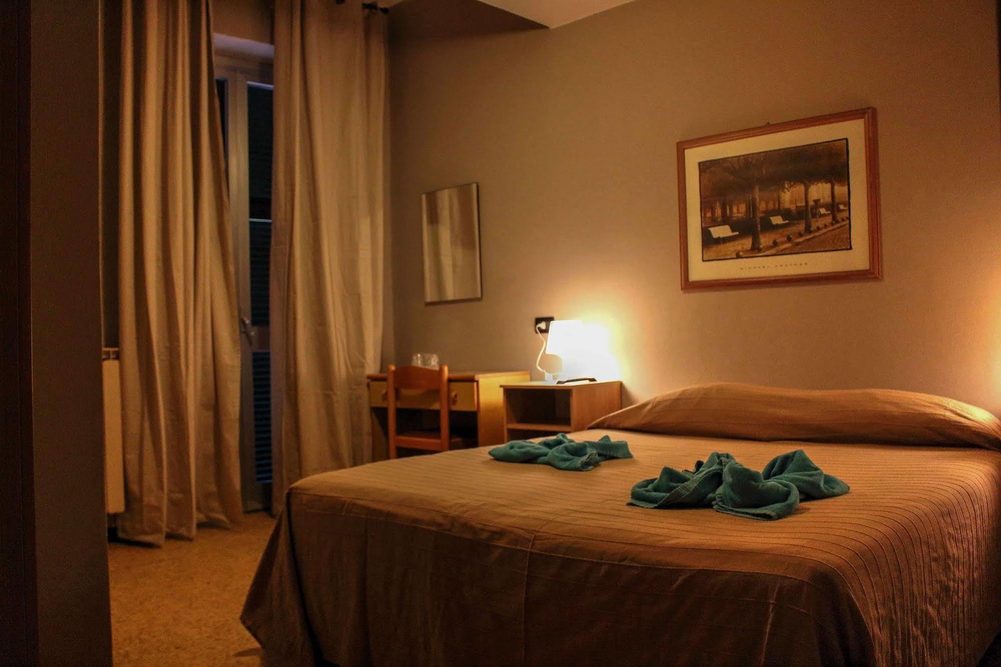Hotel Pino Lerici Eksteriør billede